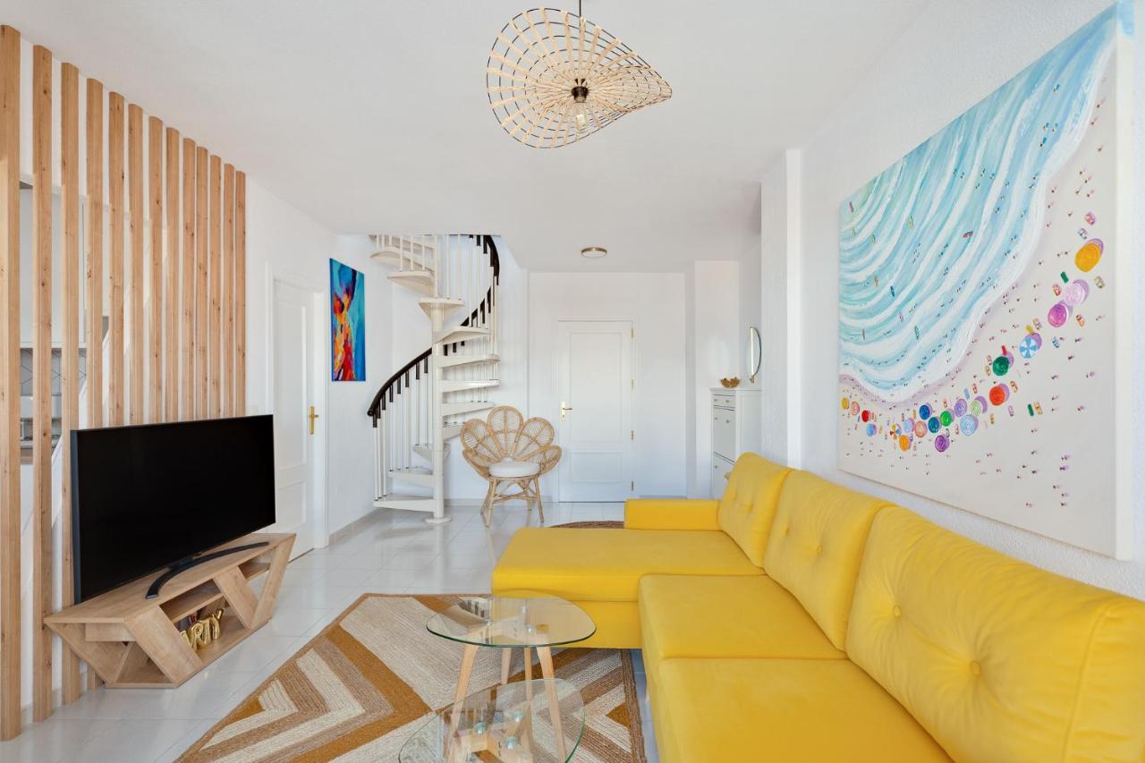 Apartamento La Fiesta, 250 M To The Sea Plus Swimming Pool トレビエハ エクステリア 写真